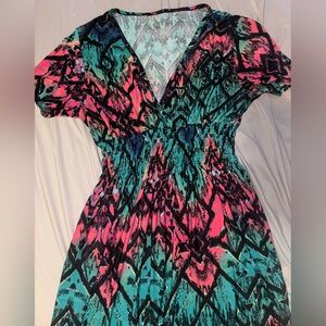 L Vibrant Teal & Pink Snake Print x Geometric Diamond Print V-Neck Maxi Dress